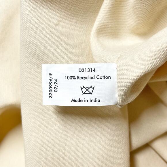 LOUIS VUITTON Large Cream Cloth Foldover Dust Bag D21314 07/24 - Picture 6 of 6